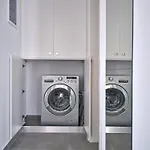 Nickevi Apartamento Naousa
