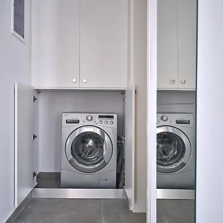 Nickevi Lägenhet Naousa